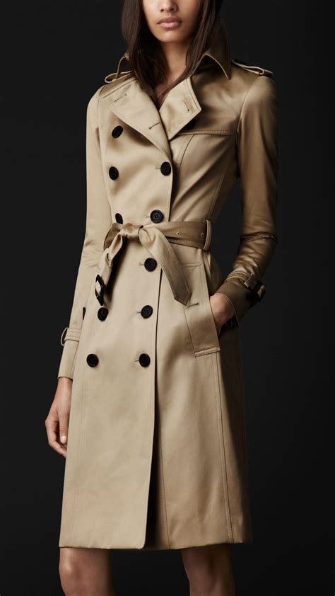 burberry prorsum trench coat ads with 3 women|Burberry trench coat wool collar.